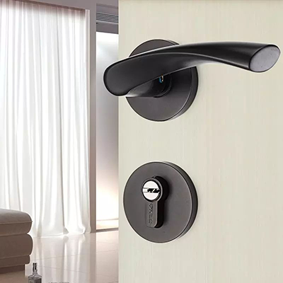 裝修木門用什么材料好？木門300和3000的到底有什么不同？